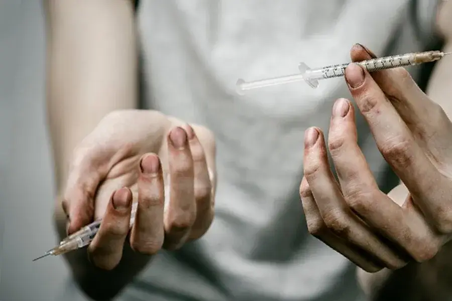 Лечение зависимости от героина в Карабаново